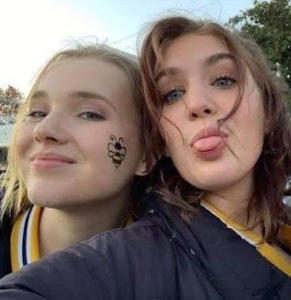 allieshauna (allie x shauna)