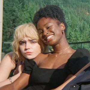 natkikah (natalie x akilah)