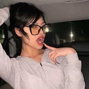 maya winky