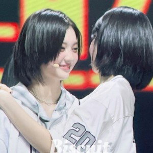 S7 x S12