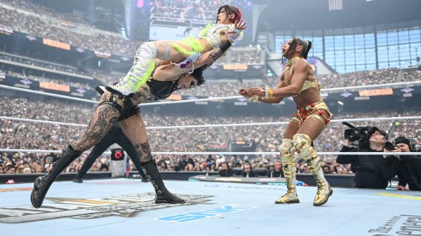 IYO SKY vs. Bianca Belair vs. Rhea Ripley (WrestleMania 41 Night 2)