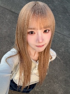 YooYeon