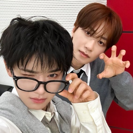HENGYU & YICHEN