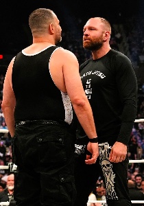 Eddie Kingston/ Jon Moxley