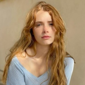 Lynara Stark