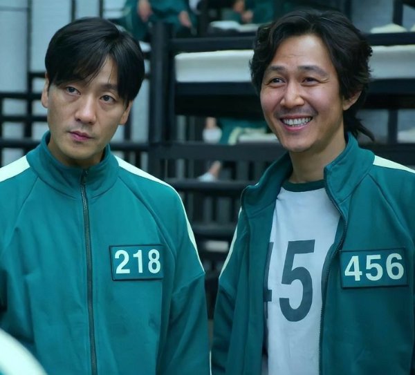 Sang-woo × Gi-hun (squid game)