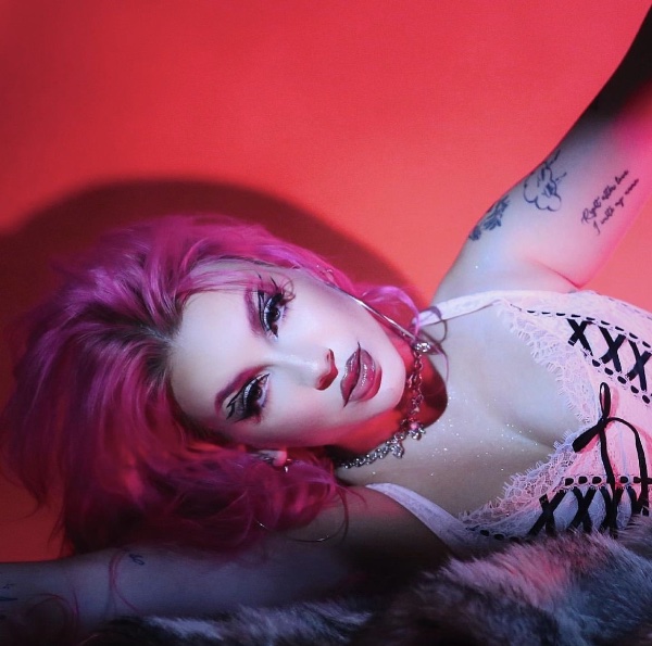 Chrissy Chlapecka