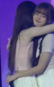 jealous of baewon kiss