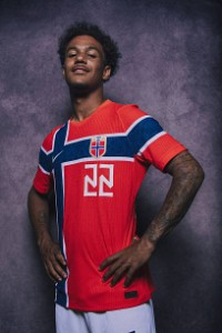 Oscar Bobb