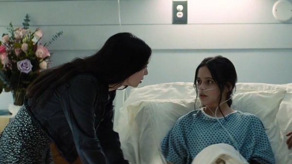 tara & amber - scream