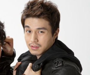 Park Mu-Yeol (Wild Romance)