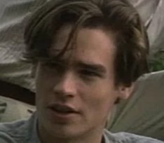 Robert Sean Leonard