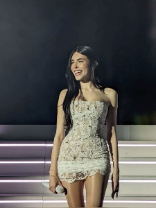 white lace dress