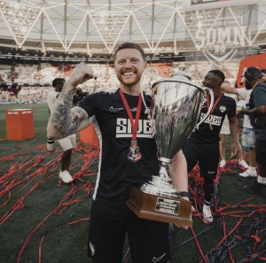 Ethan Behzinga