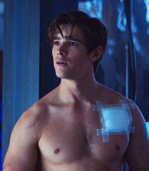 Brenton Thwaites