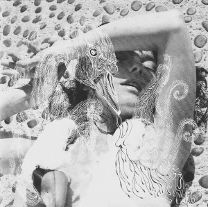 BJÖRK - VESPERTINE