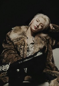 Maknae On Top MV