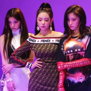 Dalla Dalla by Itzy