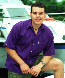 Simon Raymond
