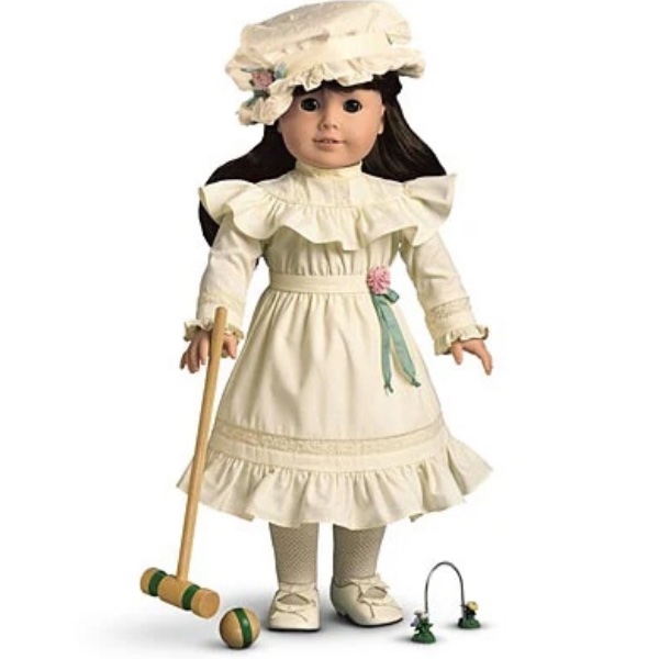 Samantha's Lawn Party Outfit