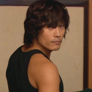 Kim Hyun-jun (Iris)