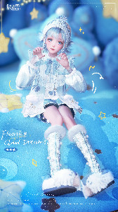 Floating Cloud Dreams