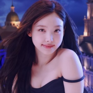 nayeon