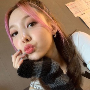 brown with pink