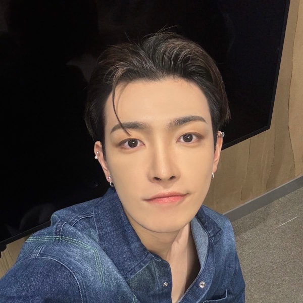 hongjoong - ateez