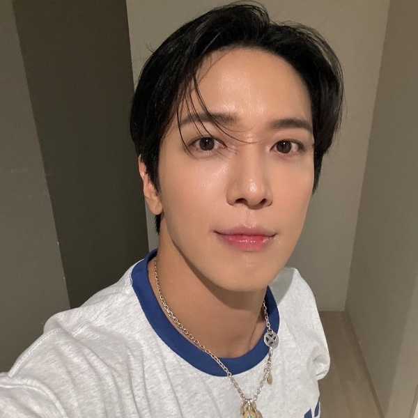 yonghwa - cnblue