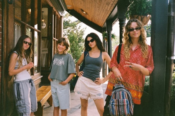 Ramona, Annie, Maple, and Oona