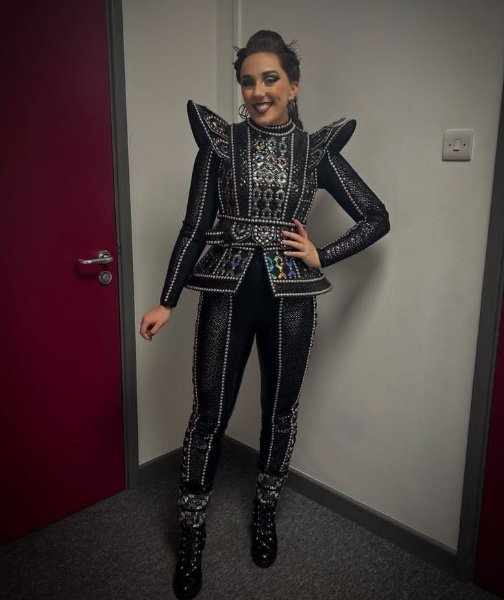 Pewter Costume (Parr variation)