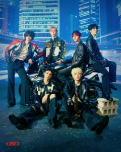 SF9