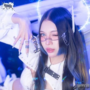 PAiNDORA_Rennia