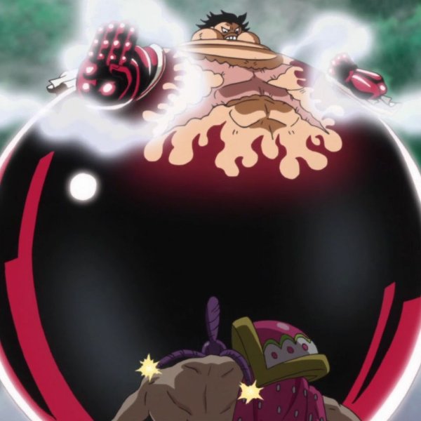 Luffy VS Cracker