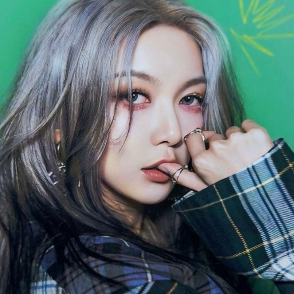 dami (dreamcatcher)