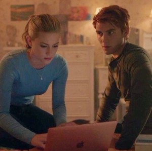 Betty and Archie - Riverdale