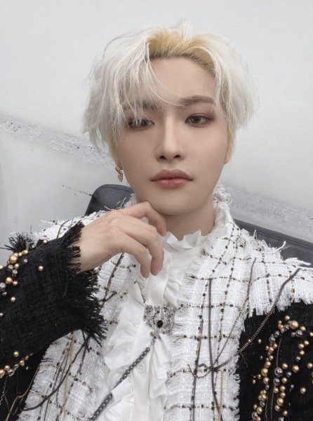 halazia platinum blond