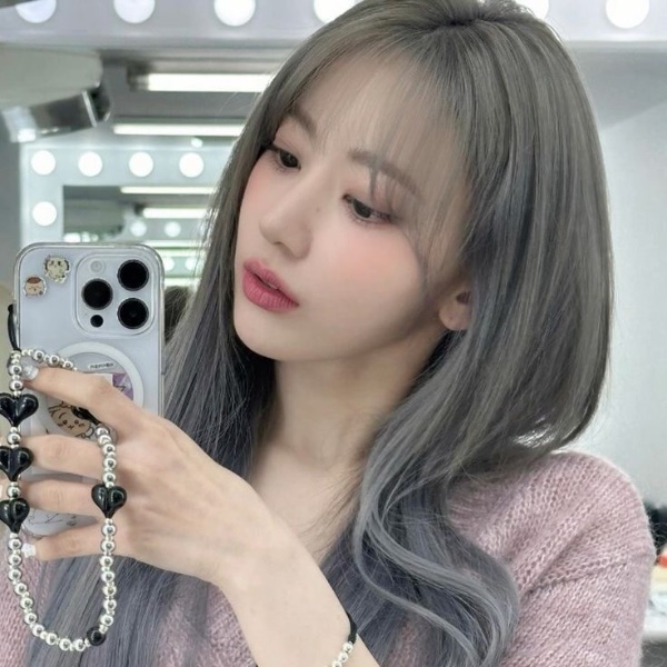grey blue