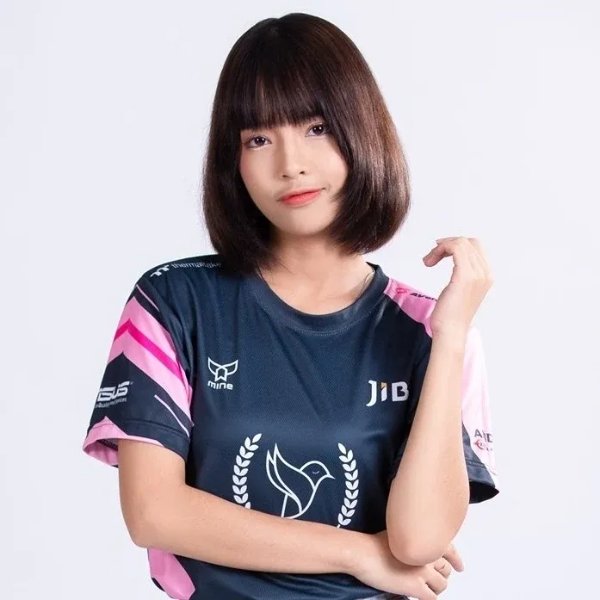 Ploy Pinku Notori (Ex)