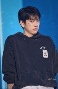 PARK JINYOUNG