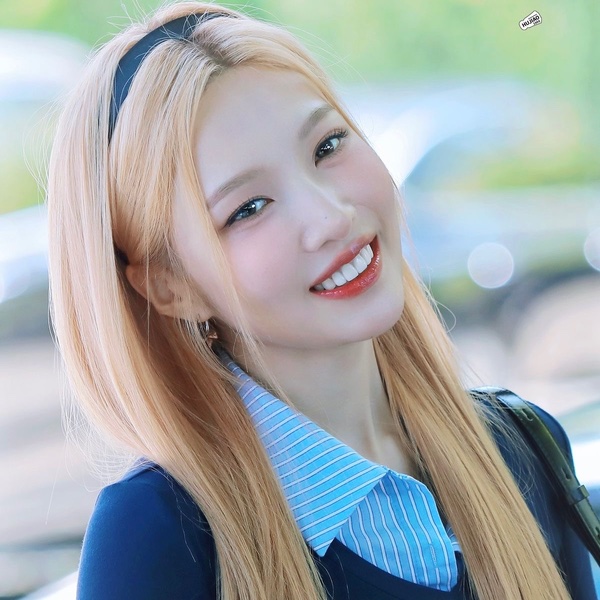 blonde