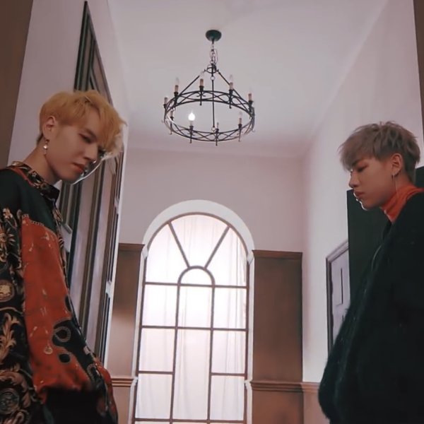 97 YOUNG & RICH (BAMBAM, YUGYEOM)