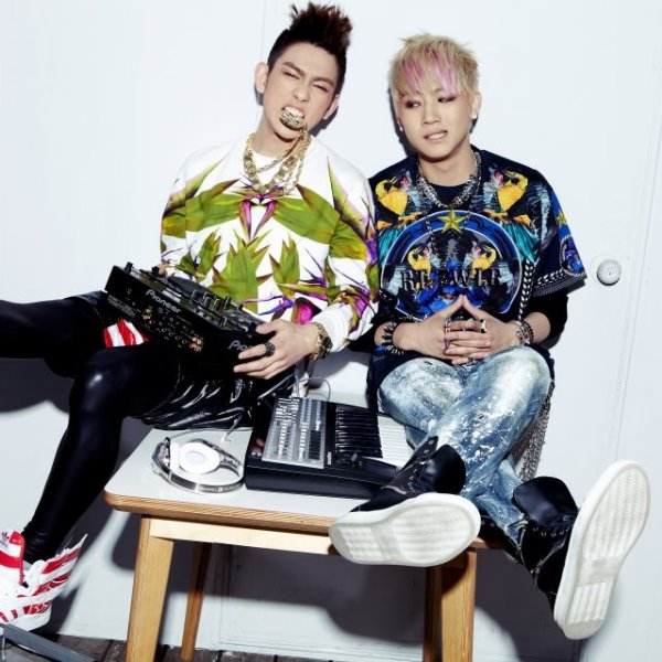 HOOKED (JJ PROJECT)