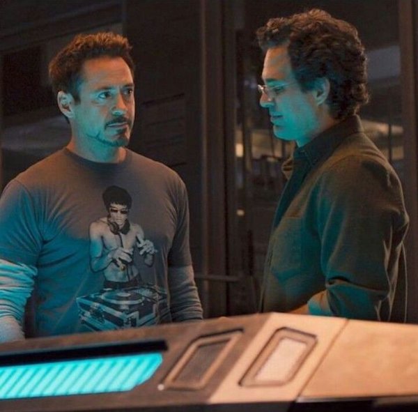 Tony x Bruce