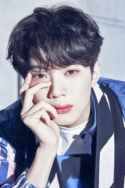 Guanlin wannaone