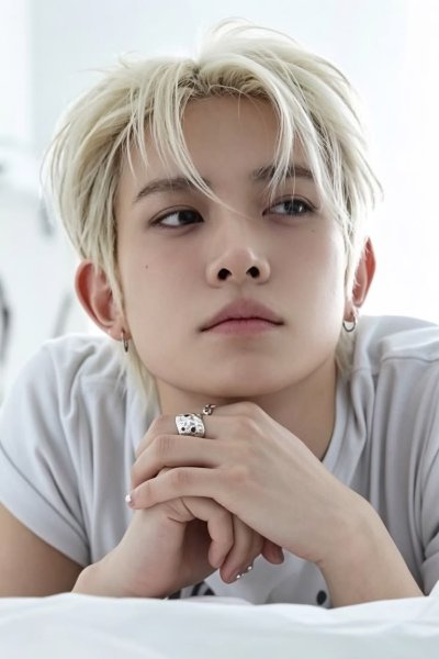 Heeseung enhypen (evan)