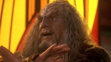 S4E8_The Sword of Kahless