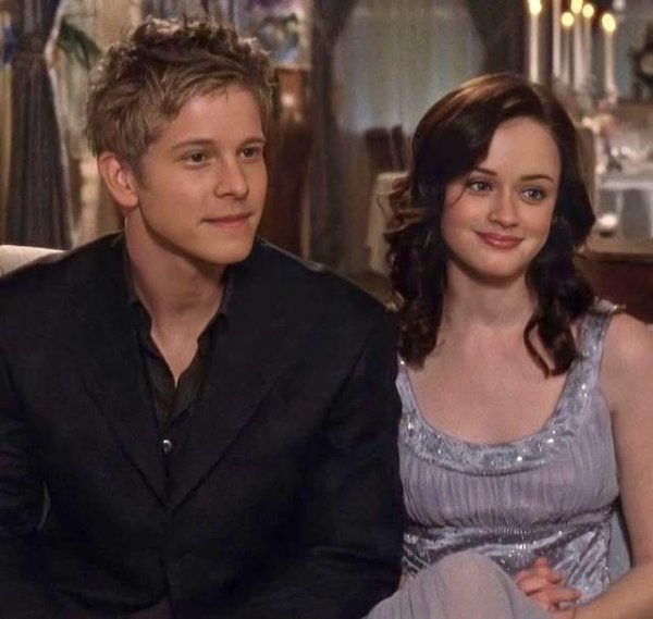 logan & rory - gilmore girls