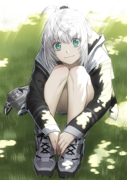 Gray (Lily)